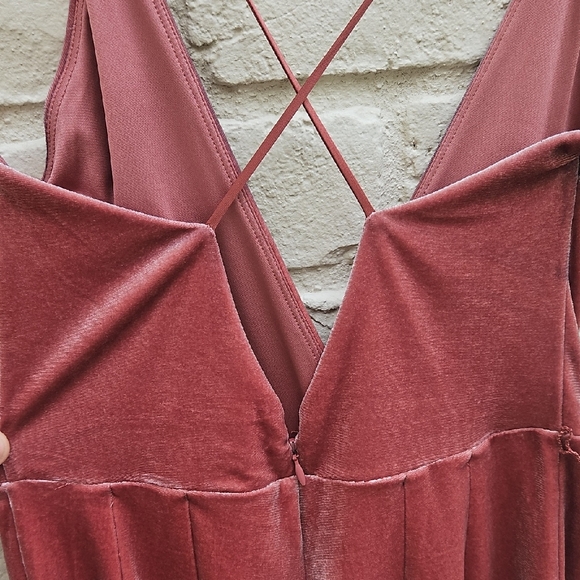 Express Velvet Jumpsuit in Deep Red - Picture 4 of 7